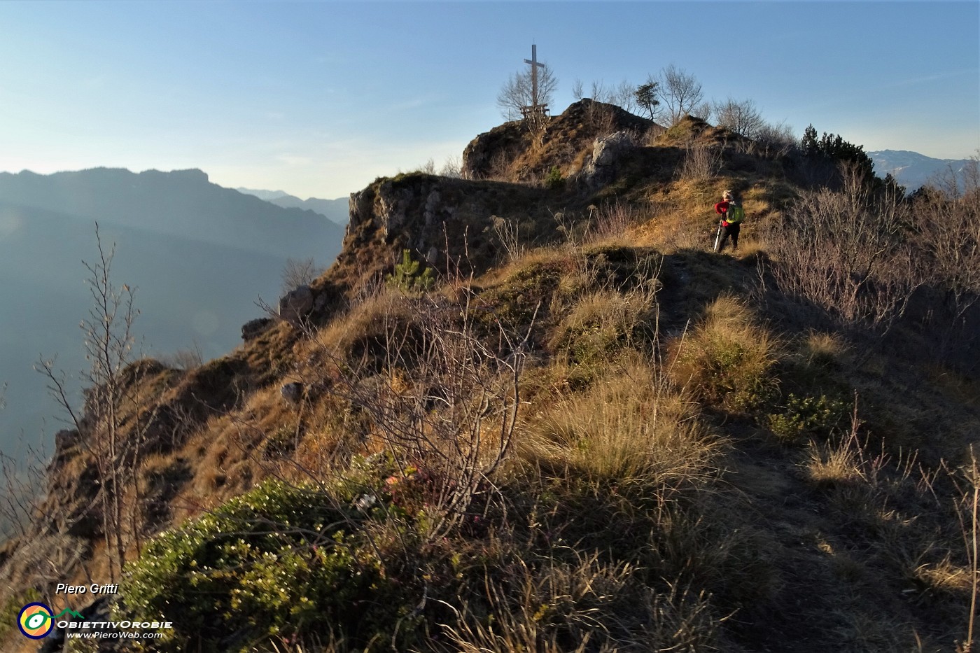 77 Risaliamo sul Monte Corno- Crus di Coregn.JPG
